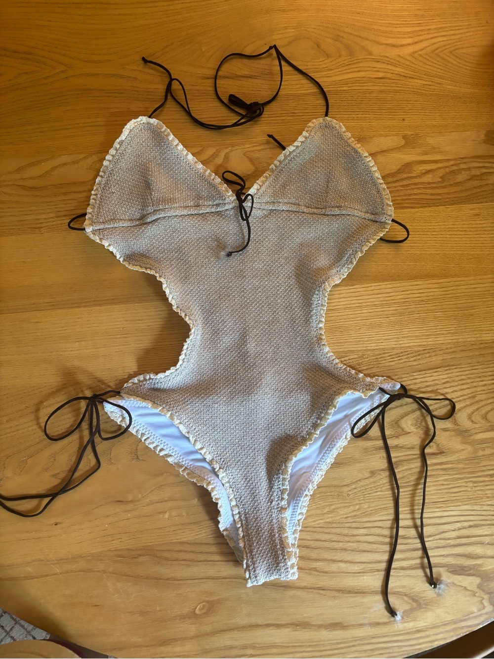 Undrest Beige String Monokini